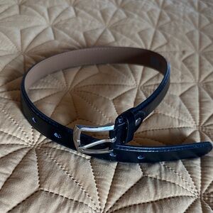 Classic Kid’s Patent Leather Belt in black and silver